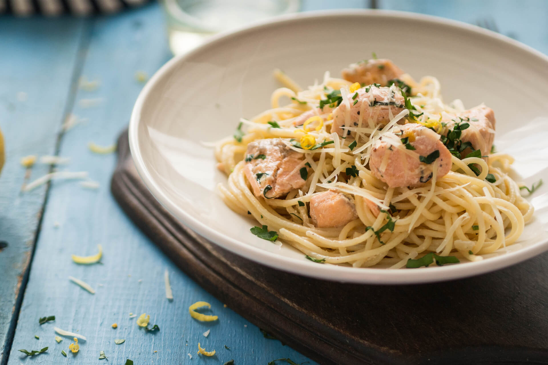 Rezept | Spaghetti mit Lachs in Aglio Olio von FISCH-LANZ
